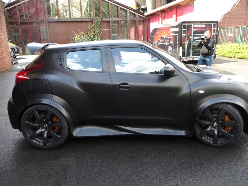 Nissan Juke-R Seitenansicht