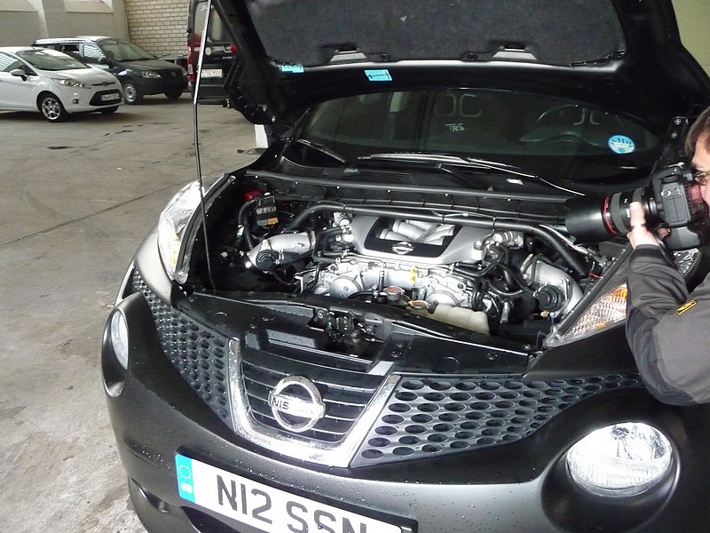 Nissan Juke-R Motor aus dem GT-R