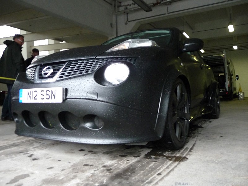 Nissan Juke-R Front