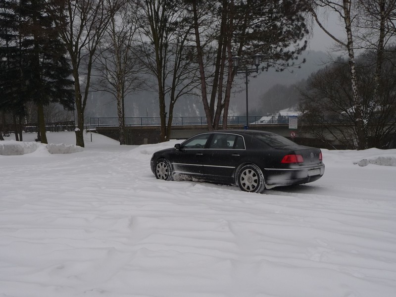 VW Phaeton V10 TDI Schnee