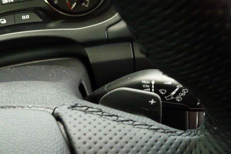 Škoda Fabia RS Detail Schaltwippe