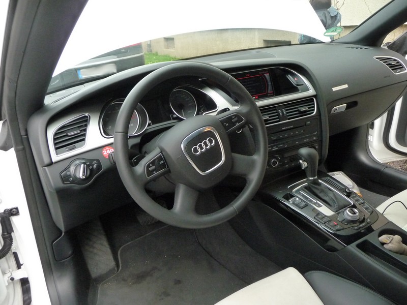 2009 Audi S5 innen