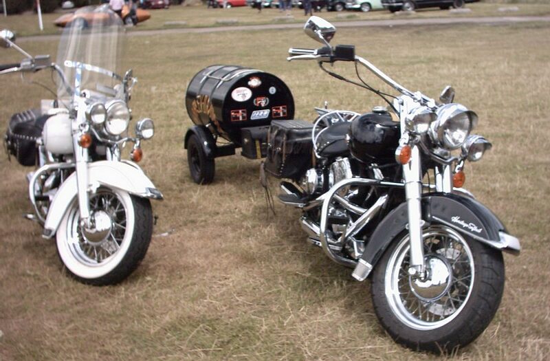 Harley-Davidson mit Anhänger 1