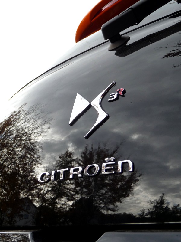 Citroën DS3 Racing Logo und Schriftzug