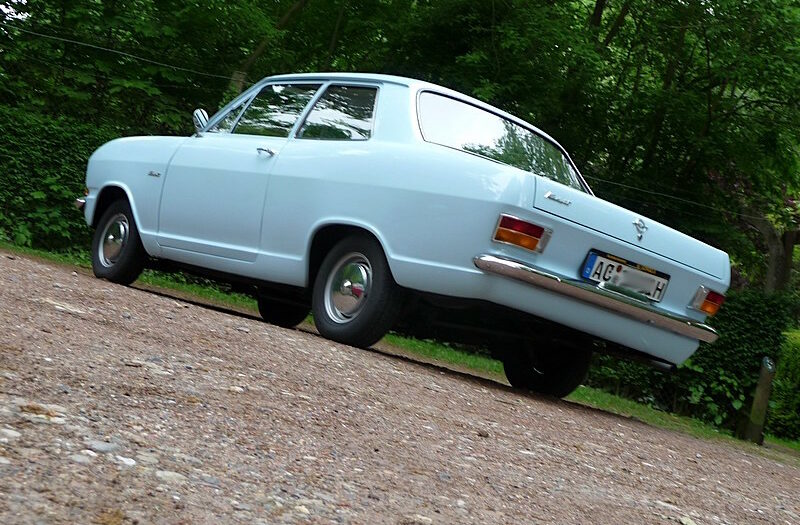 1968 - 69 Opel Kadett B Heck und Seite schräg