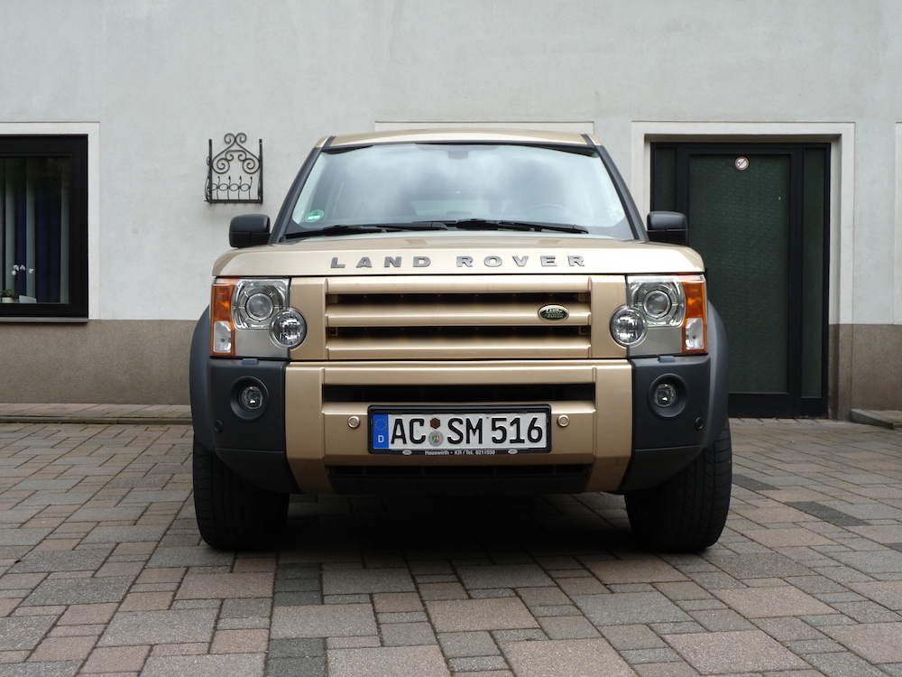 Land Rover Discovery 3 Front