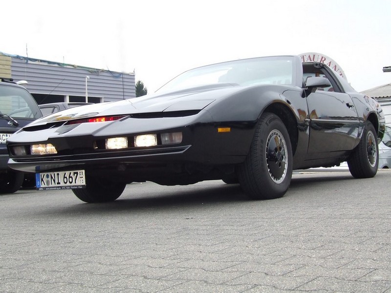 KITT Replika Bild 2